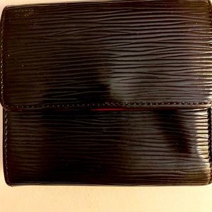 LOUIS VUITTON BLACK EPI LEATHER  WITH RED INTERIOR